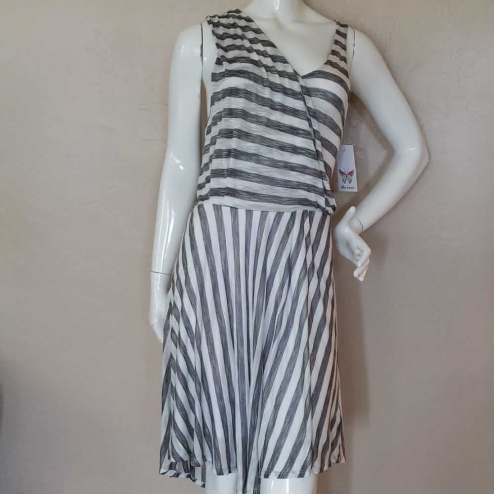 Ella Moss Striped Sleeveless V-Neck Dress - White and Gray Large